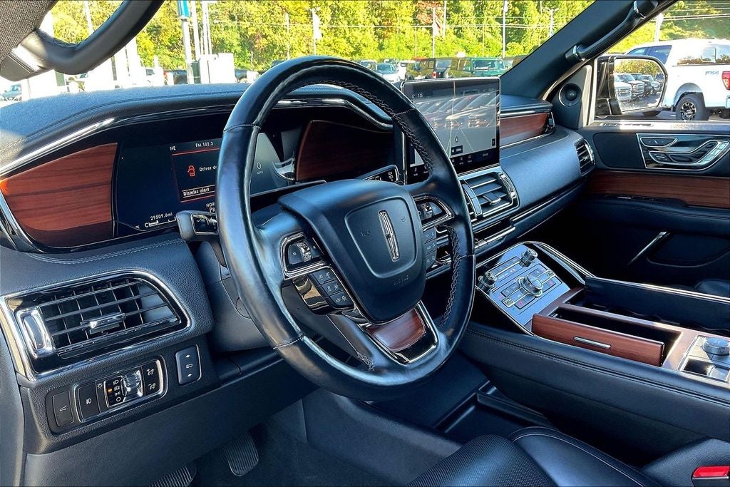 2023 Lincoln Navigator Reserve