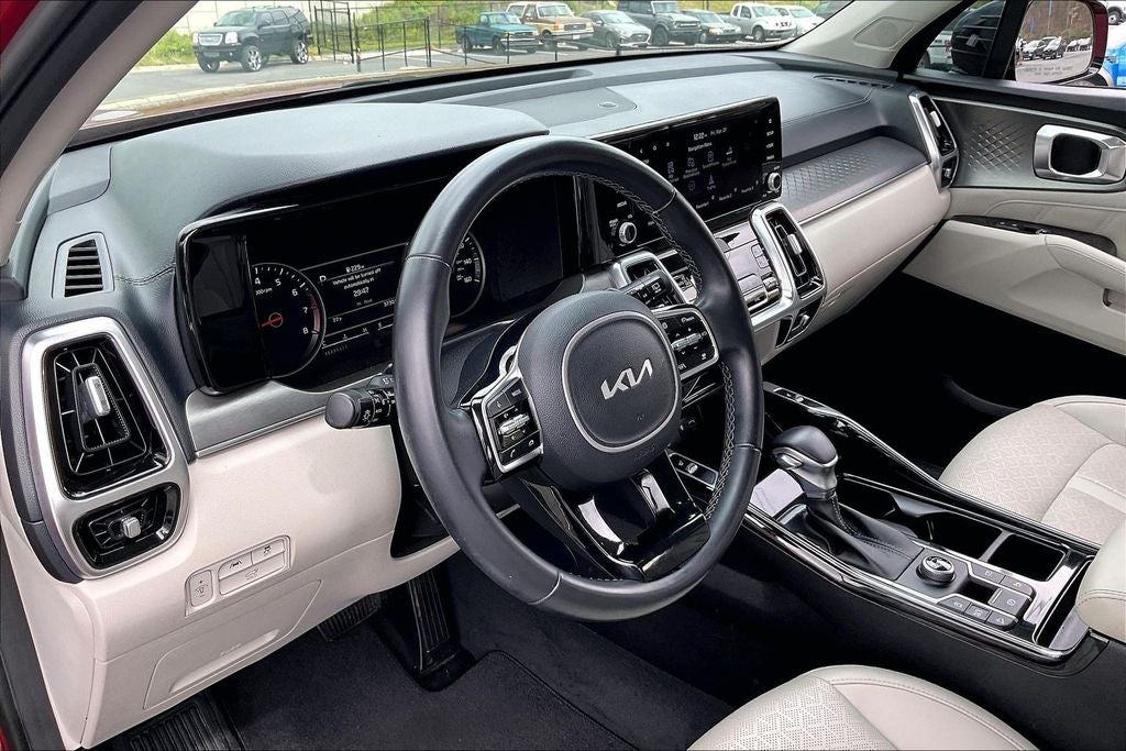 2022 Kia Sorento SX