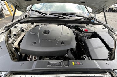 2019 Volvo S60 T6 Momentum