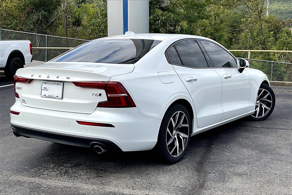 2019 Volvo S60 T6 Momentum