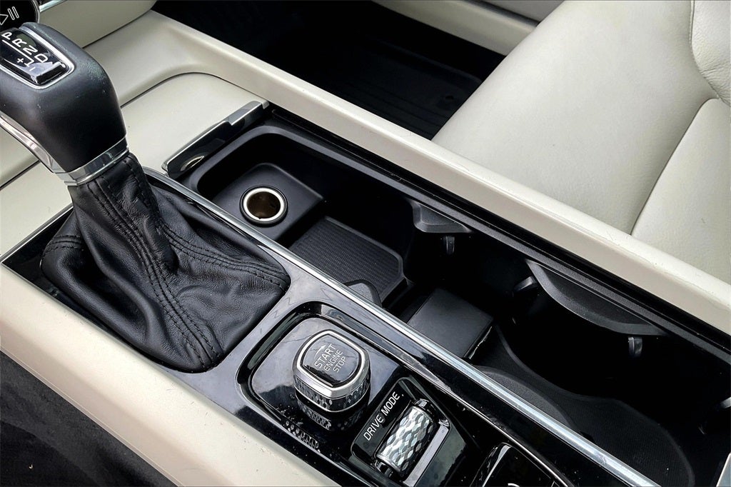 2019 Volvo S60 T6 Momentum