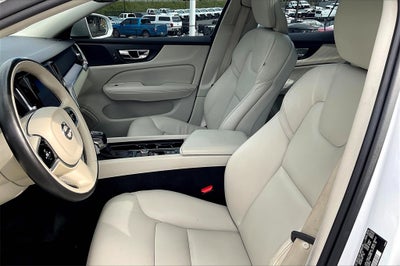 2019 Volvo S60 T6 Momentum