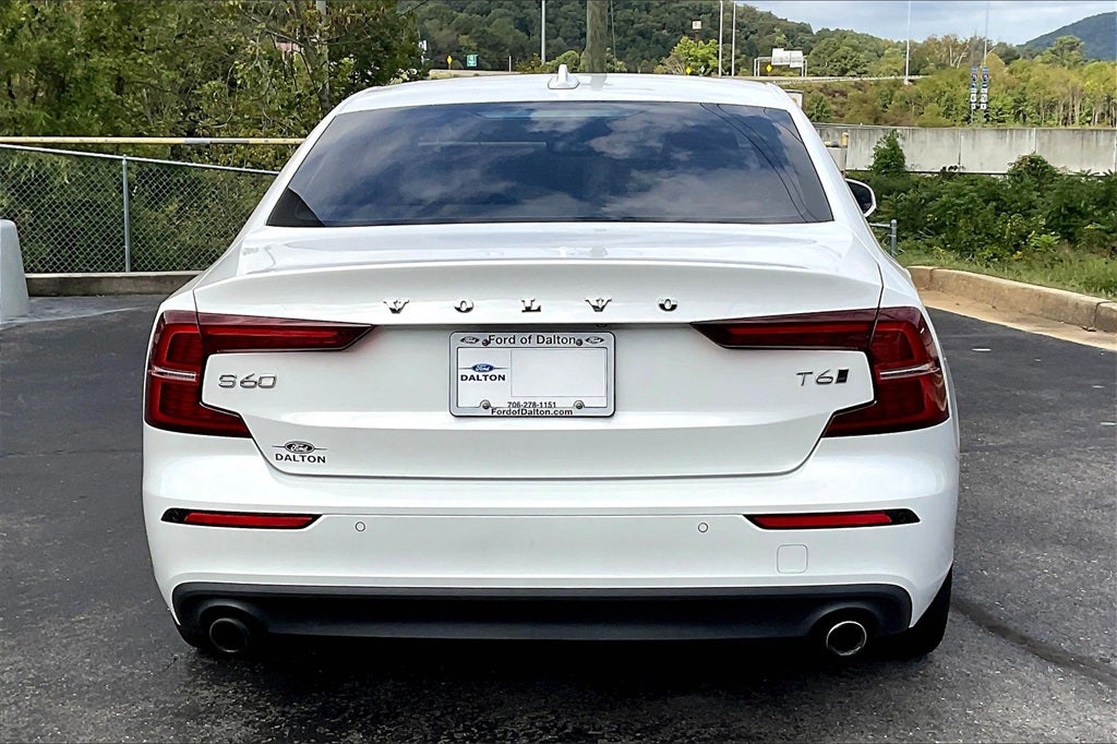 2019 Volvo S60 T6 Momentum