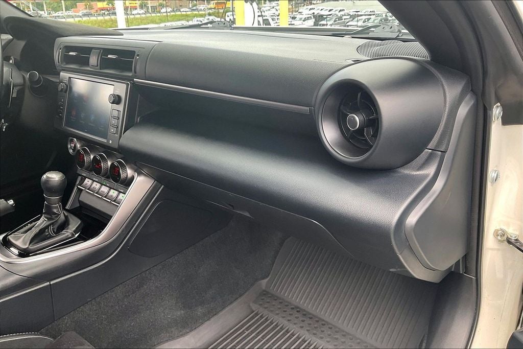 2022 Toyota GR86 Premium