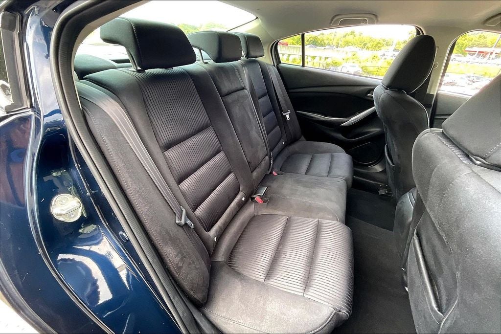 2015 Mazda Mazda6 i Sport