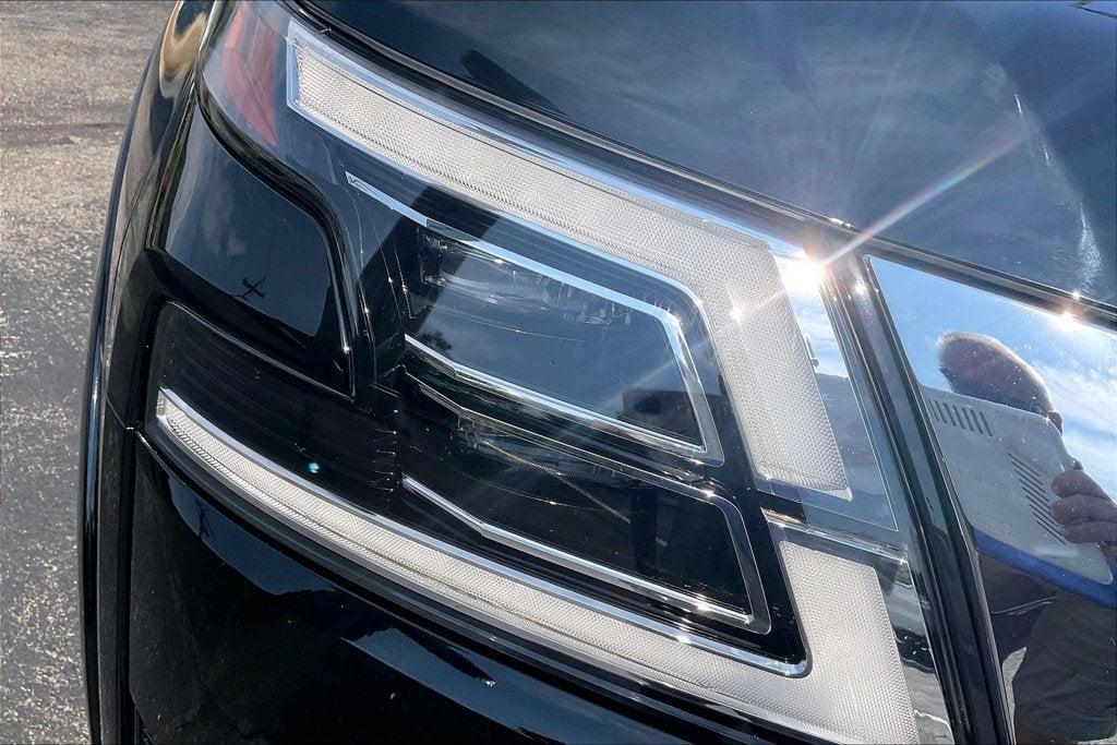 2022 Nissan Armada SL