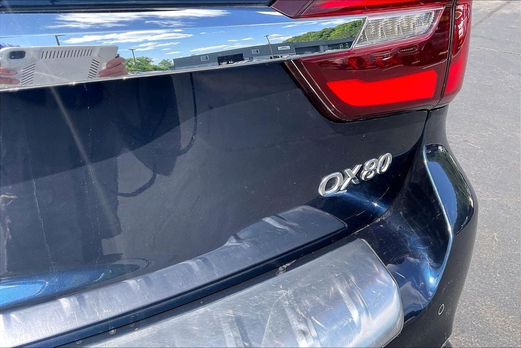 2020 INFINITI QX80 LUXE
