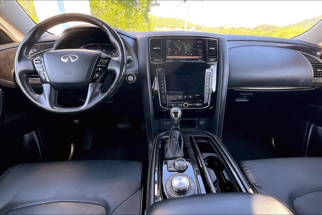 2020 INFINITI QX80 LUXE