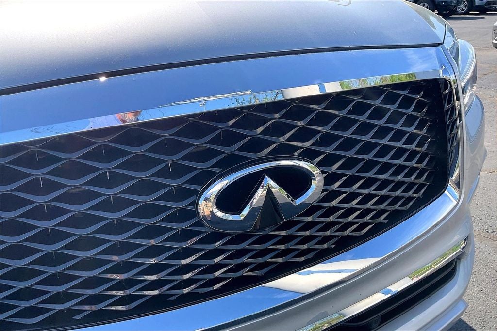 2020 INFINITI QX80 LUXE