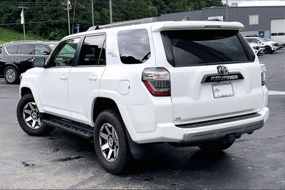 2022 Toyota 4Runner TRD Off-Road