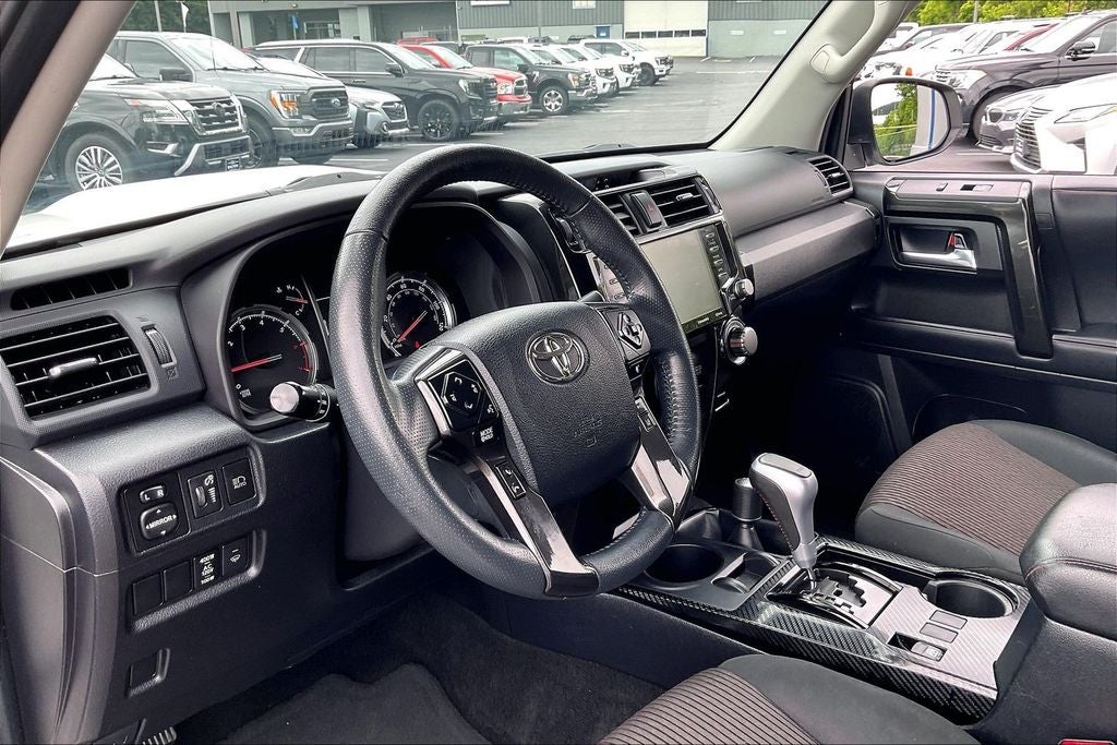 2022 Toyota 4Runner TRD Off-Road