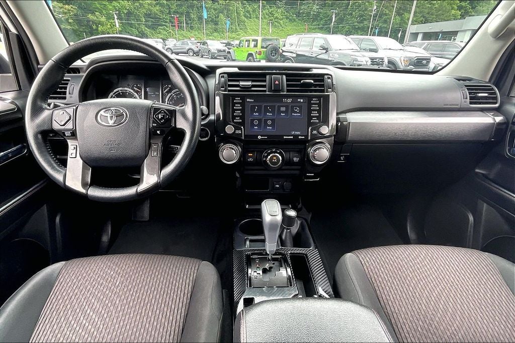 2022 Toyota 4Runner TRD Off-Road