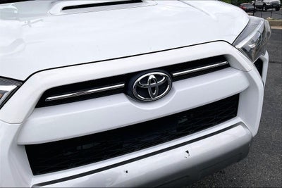 2022 Toyota 4Runner TRD Off-Road