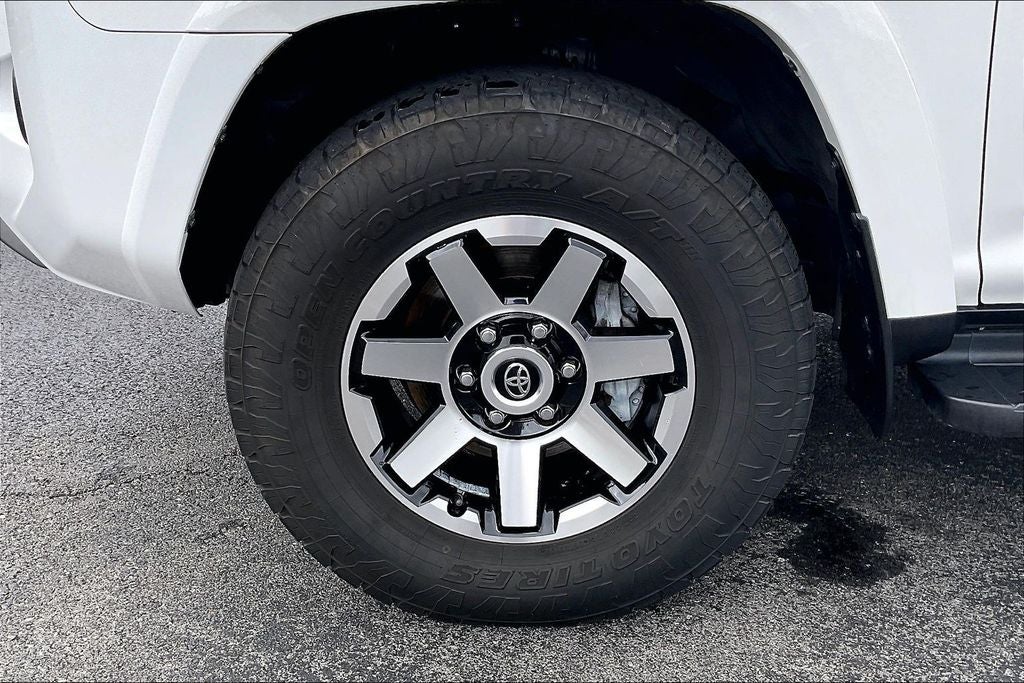 2022 Toyota 4Runner TRD Off-Road