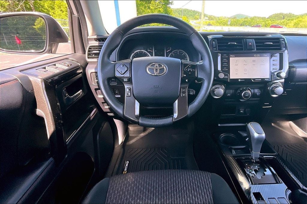 2023 Toyota 4Runner TRD Off-Road
