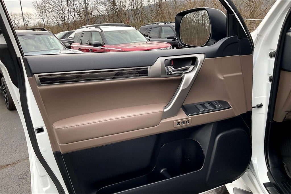 2023 Lexus GX 460 Luxury