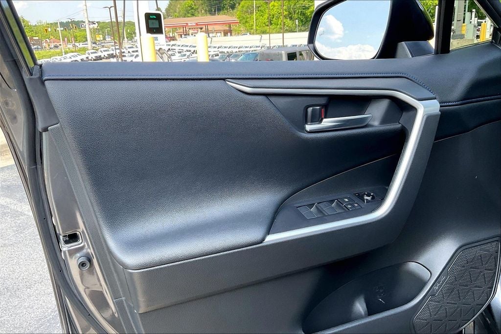 2020 Toyota RAV4 Hybrid XSE