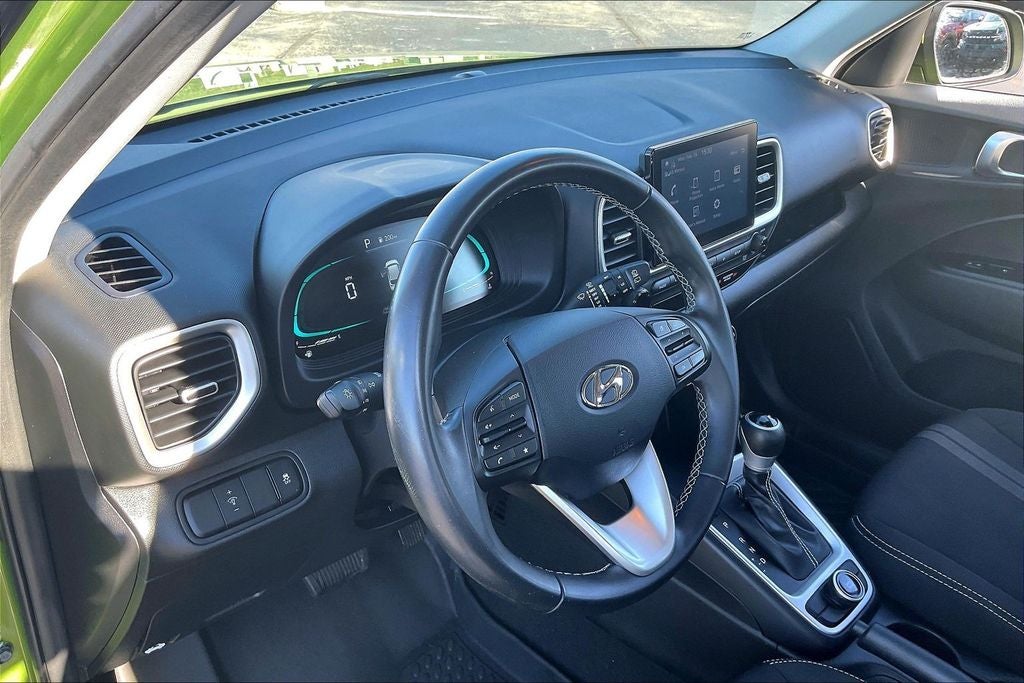 2023 Hyundai Venue SEL