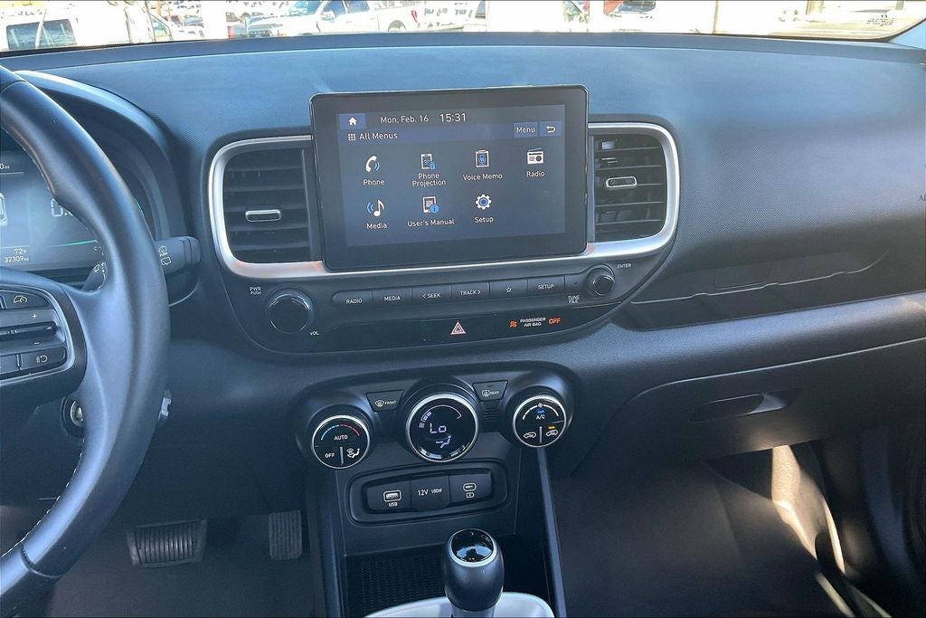 2023 Hyundai Venue SEL