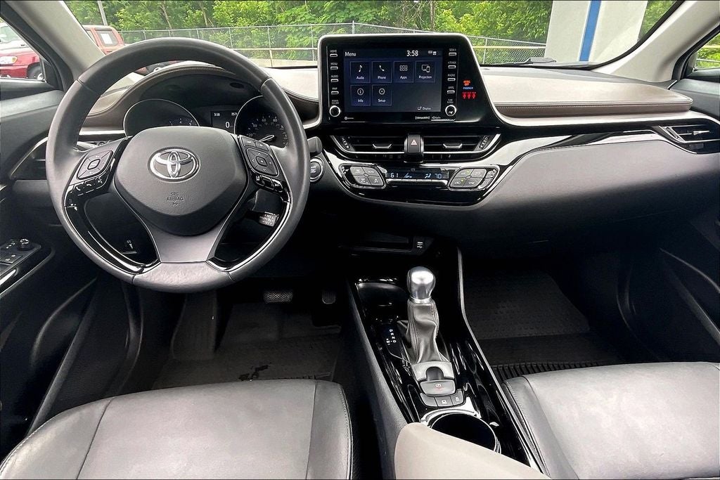 2022 Toyota C-HR Limited