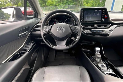 2022 Toyota C-HR Limited