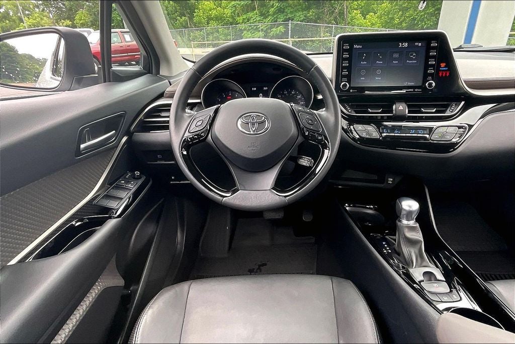 2022 Toyota C-HR Limited