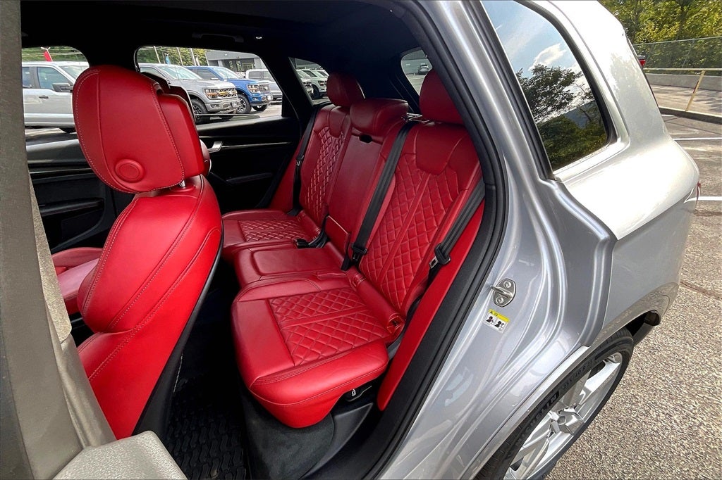 2022 Audi SQ5 Premium Plus quattro