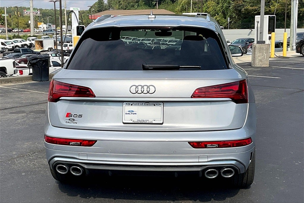 2022 Audi SQ5 Premium Plus quattro