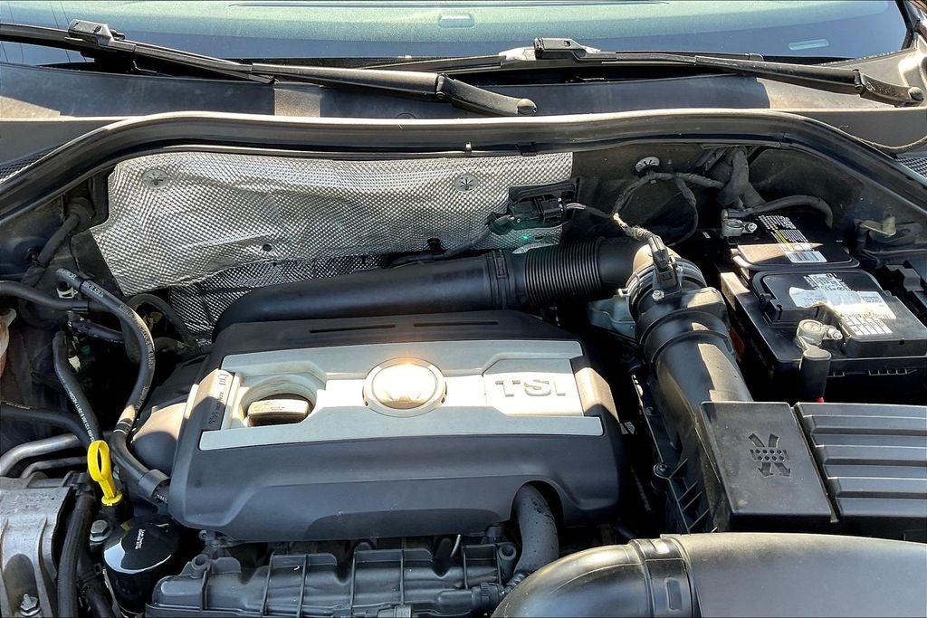 2017 Volkswagen Tiguan Limited 2.0T