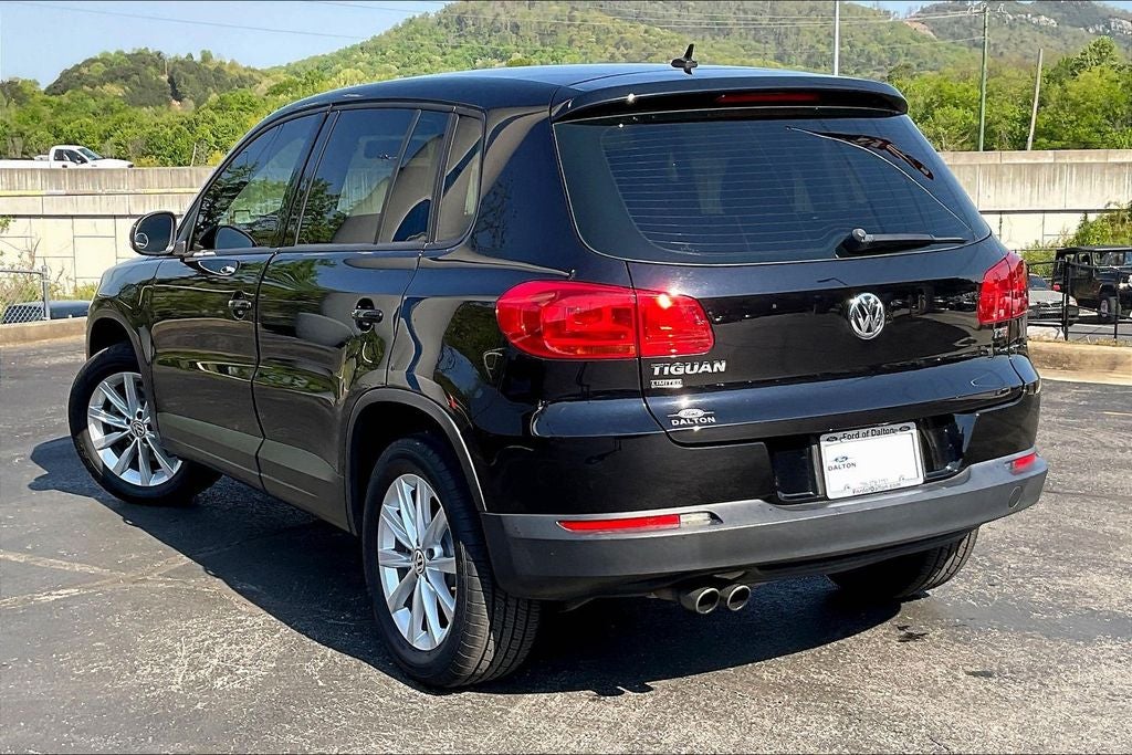 2017 Volkswagen Tiguan Limited 2.0T
