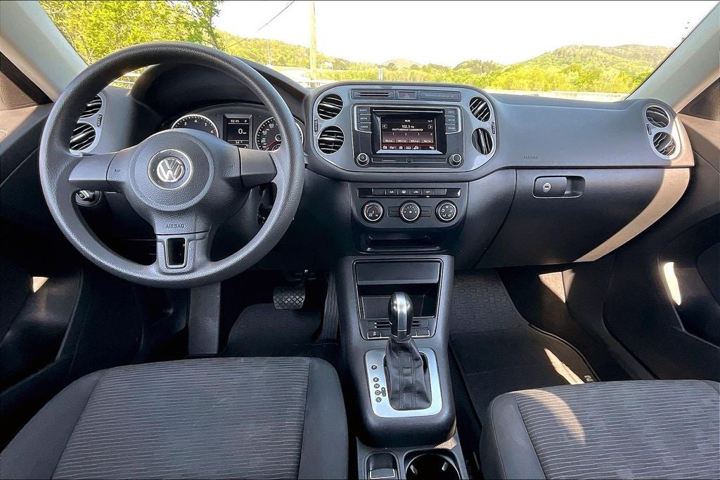 2017 Volkswagen Tiguan Limited 2.0T