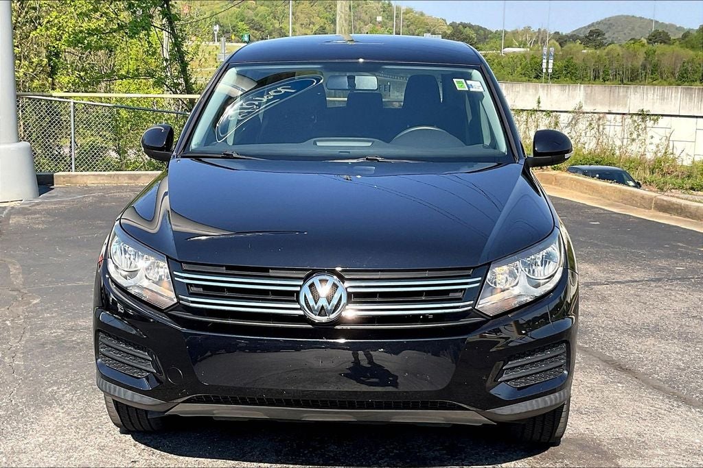 2017 Volkswagen Tiguan Limited 2.0T