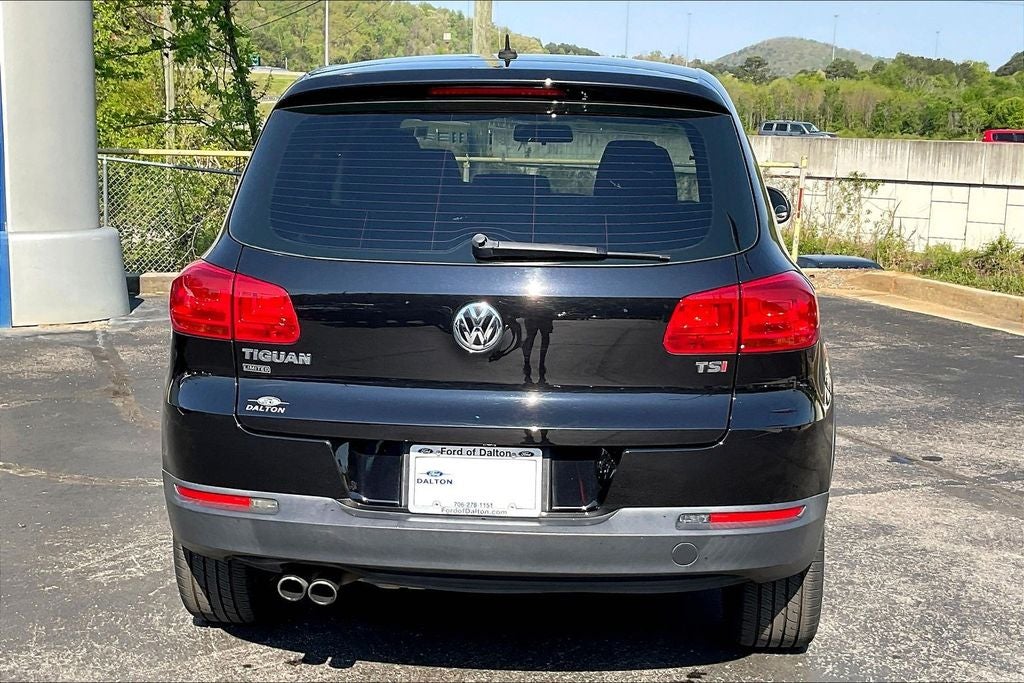 2017 Volkswagen Tiguan Limited 2.0T