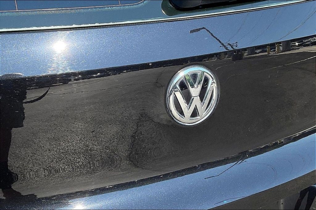 2017 Volkswagen Tiguan Limited 2.0T