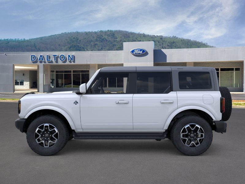 2025 Ford Bronco Outer Banks®