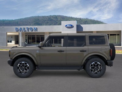 2026 Ford Bronco Outer Banks®