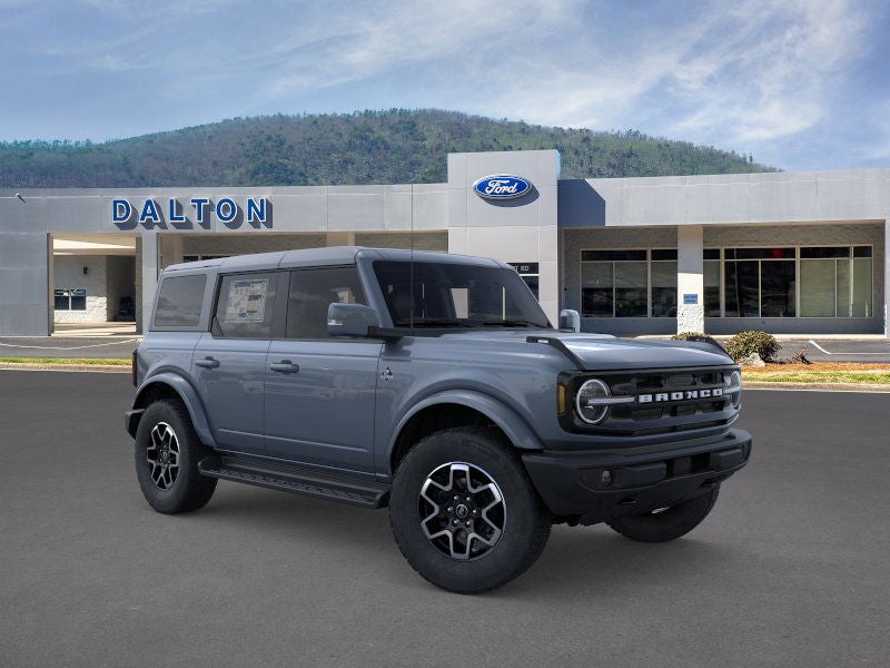 2025 Ford Bronco Outer Banks®