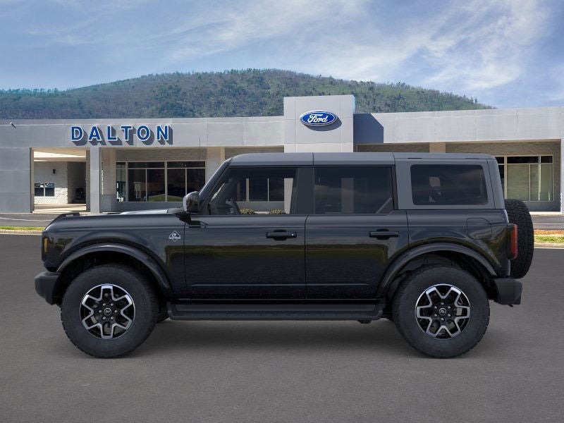 2025 Ford Bronco Outer Banks®