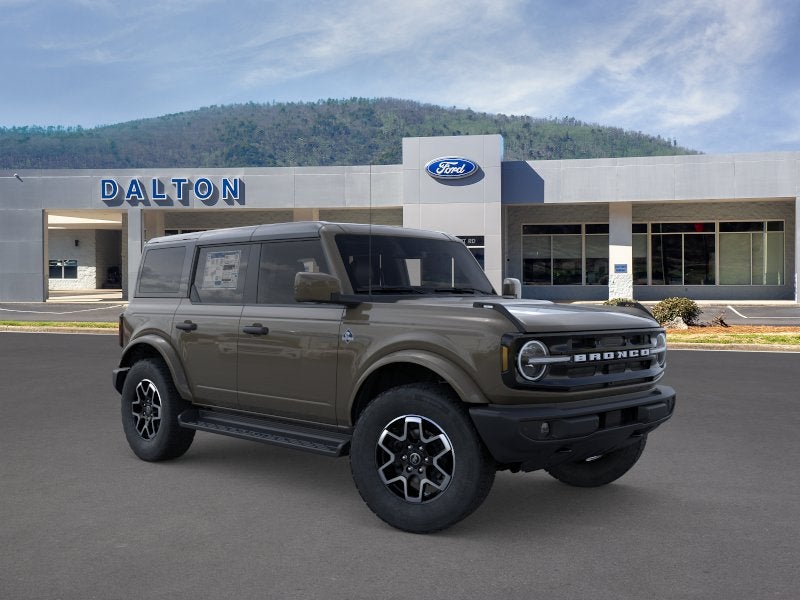 2026 Ford Bronco Outer Banks®
