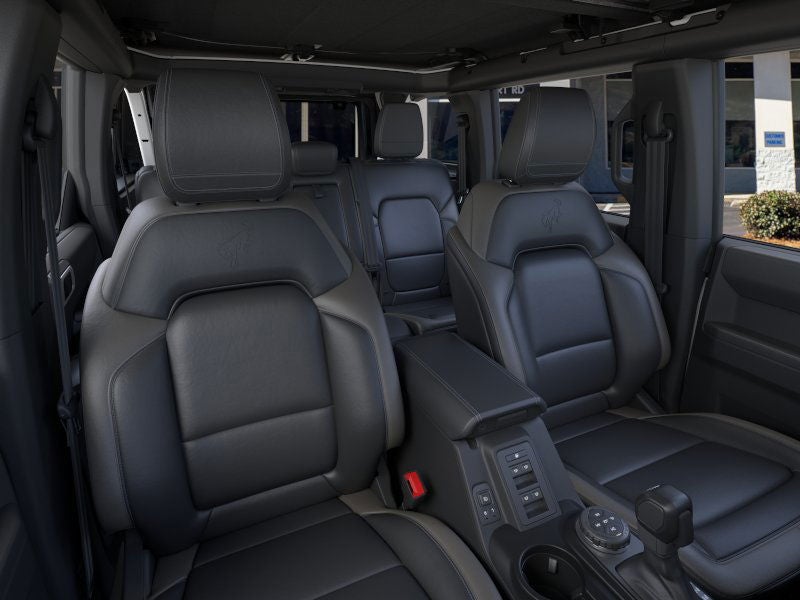 2025 Ford Bronco Outer Banks®