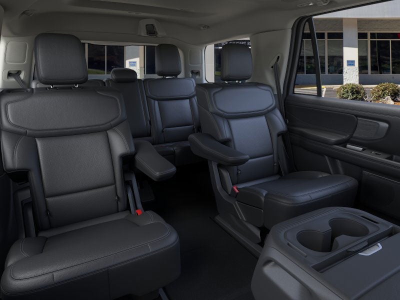 2026 Ford Expedition Platinum®