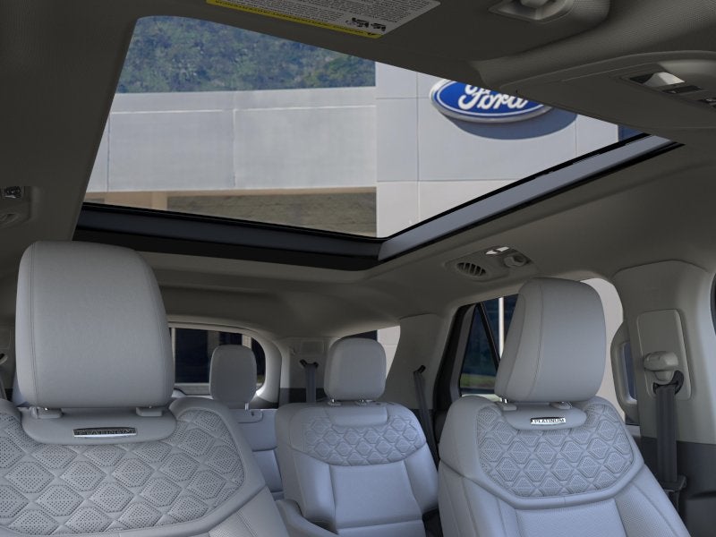 2026 Ford Explorer Platinum™